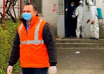 Scările de bloc din Târgoviște au fost dezinfectate!