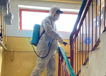 Primăria Târgovişte a finalizat dezinfecţia scărilor de bloc!