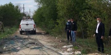Descindere în forță la hoții de curent din comuna Mătăsaru!