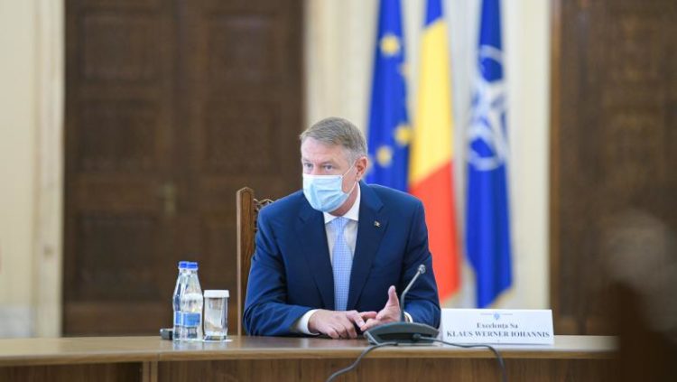 Klaus Iohannis critică ideea lansată despre izolarea celor peste 65 de ani!