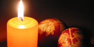 Ministerul de Interne va ajuta Biserica Ortodoxă Română să împartă Lumina de Înviere și prescurile de Paște!