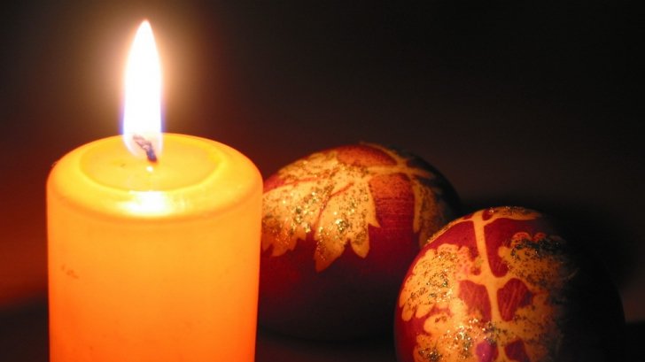 Ministerul de Interne va ajuta Biserica Ortodoxă Română să împartă Lumina de Înviere și prescurile de Paște!