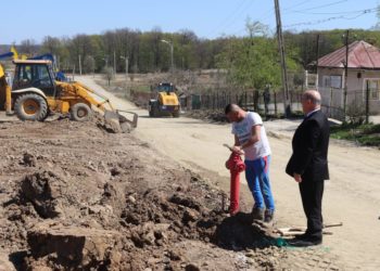 Primele probe tehnice şi de umplere a reţelei de apă potabilă la Ţuicani – Moreni!