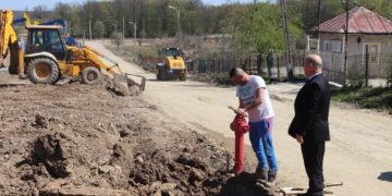 Primele probe tehnice şi de umplere a reţelei de apă potabilă la Ţuicani – Moreni!