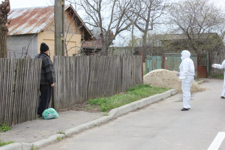 Primăria Orașului Titu a început distribuția de alimente de bază pentru persoanele vulnerabile!