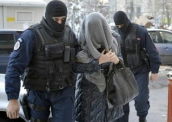 Polițiștii au depistat două femei din Văcărești urmărite internațional!