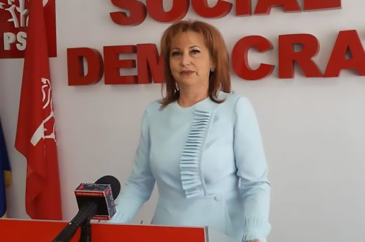 Carmen Holban a transmis urări și gânduri bune asistenților medicali!