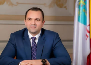 Cristian Stan îi asigură pe târgovișteni că în acest an o sa fie finalizat stadionul!