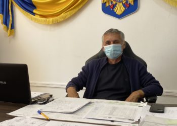 BĂLENI – MATERIALELE DE PROTECȚIE ANTI COVID 19 SE DISTRIBUIE PRECUM ÎN MARILE METROPOLE LONDRA & PARIS