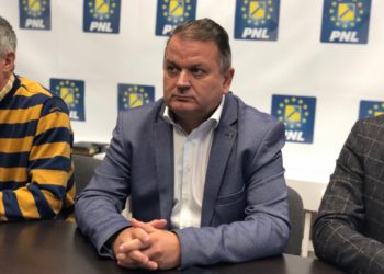 ȘOC! IN PLINĂ PANDEMIE ȘI STARE DE URGENȚĂ PREȘEDINTELE PNL DÂMBOVIȚA – VIRGIL GURAN A FACUT CHEF CU LĂUTARI LA UN RESTAURANT! VEZI UNDE S-A ÎNTÂMPLAT MONSTRUOZITATEA ȘI CINE A PARTICIPAT!