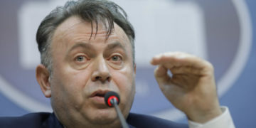 Ieșirea la terase sau la mare se va face abia la 15 iunie!