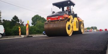 Lucrările de reabilitare a pasajului rutier de la Aninoasa se apropie de final!