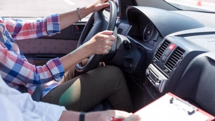 Se reia activitatea la Permise și Înmatriculări auto!