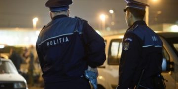 Două persoane sunt reținute pentru lovire și tulburarea liniștii publice!