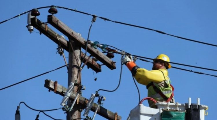 Întreruperi de curent pentru mai multe localități din Dâmbovița!