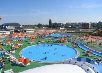 Complexul Turistic de Natație Târgoviște a fost deschis pentru public!
