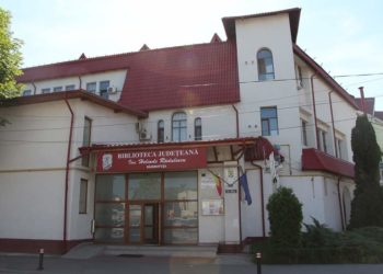 Biblioteca Județeană Dâmbovița organizează programul „Vacanță la bibliotecă”!