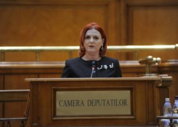 S-a votat legea prin care românii aflați în situații de vulnerabilitate vor primi lunar măști de protecție!