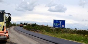 Noi asfaltări au început în Dâmbovița!