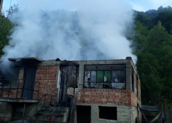 Un bărbat de 31 de ani a murit într-un incendiu!
