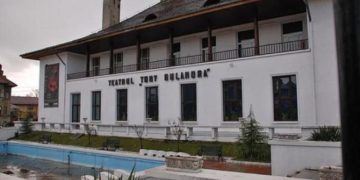 Teatrul Tony Bulandra își mută piesele în spații deschise!