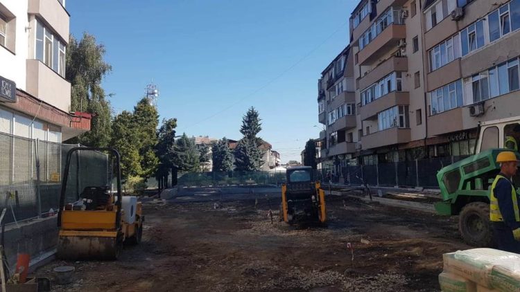 Lucrările de reabilitare a Pieței Revoluției din Municipiul Târgoviște sunt în plină desfășurare!