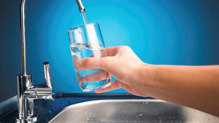 Se întrerupe furnizarea apei potabile în mai multe localităţi din judeţul Dâmboviţa!