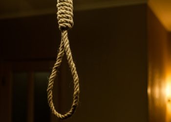 Un bărbat din Valea Mare a fost găsit spânzurat!