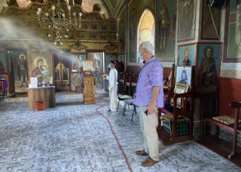 PENTRU SLUJBE ÎN SIGURANȚĂ EDILUL DE LA ȘELARU A EFECTUAT DEZINFECȚII PROFESIONALE ÎN TOATE CELE TREI BISERICI ORTODOXE DIN LOCALITATE