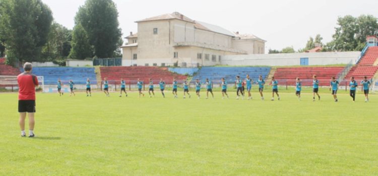 Chindia Târgoviște va juca sâmbătă cu Viitorul Constanța!