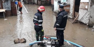 Gospodării inundate în localitatea Glod!