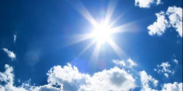 Vremea se menține călduroasă până la final de săptămână!