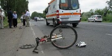 Un bărbat băut a accidentat un minor de cinci ani!