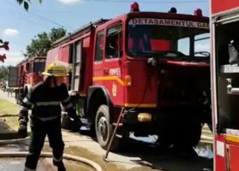Incendiu puternic la Mogoșani!