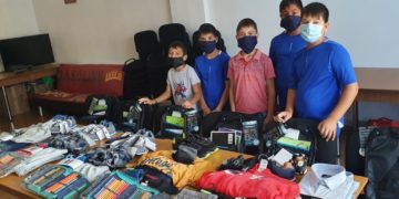 Arhiepiscopia Târgoviștei a dăruit rechizite copiilor!