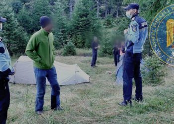 Peste 250 de acțiuni informativ-preventive desfășurate de jandarmii montani în ultima lună!