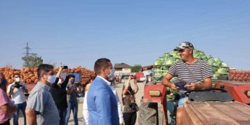 Corneliu Ștefan sprijină producătorii din Lungulețu!