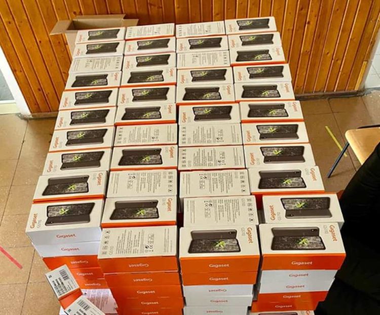 Au sosit tabletele în comuna Corbii Mari!