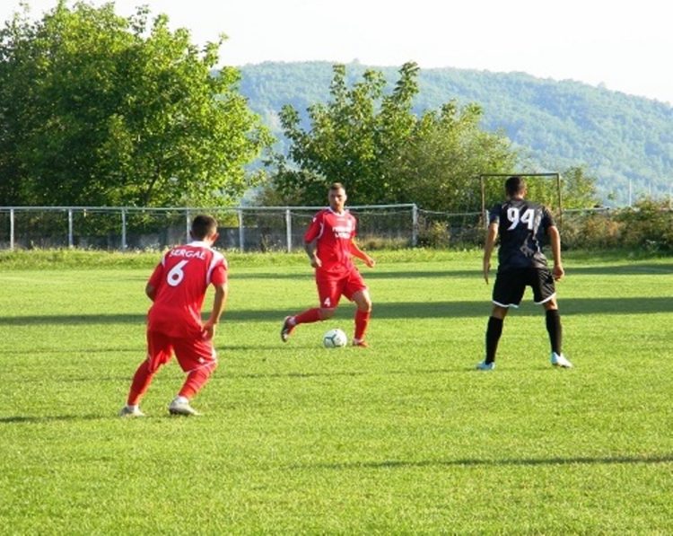 Un nou duel între Pucioasa și Flacăra Moreni!