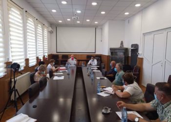 Primarul Municipiului Moreni a convocat o şedinţă de lucru cu toţi directorii instituţiilor de învăţământ!