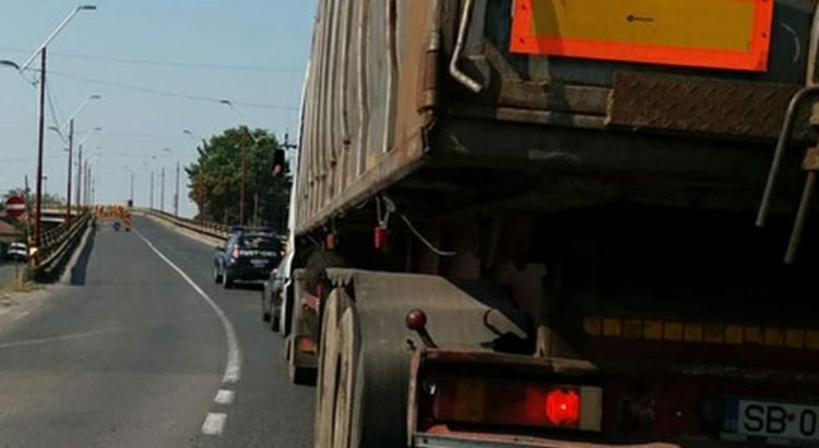 Încep lucrările de reabilitare la pasajul peste calea ferată!