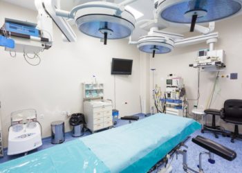 Bisericile din Găești sunt alături de o tânără care trebuie să se opereze în Elveția!