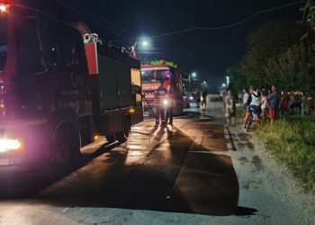 Casă cuprinsă de flăcări la Mogoșani!