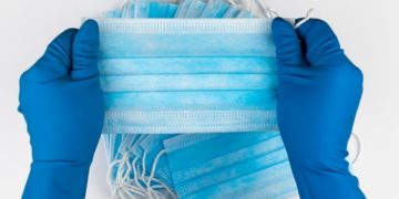 Măștile pentru persoanele defavorizate au ajuns și în Dâmbovița!