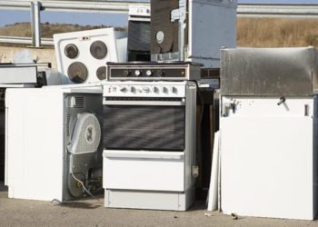 Deșeurile electrice pot fi ridicate gratuit de la domiciliu sau de la firmă!