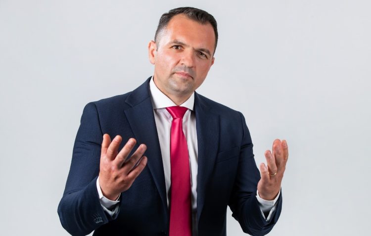 Proiectul de a obține finanțare europeană pentru construcția unei parcări multietajate în centrul Municipiului este în derulare!