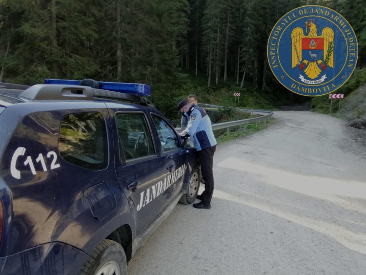Sfaturi de la jandarmii montani pentru turişti!