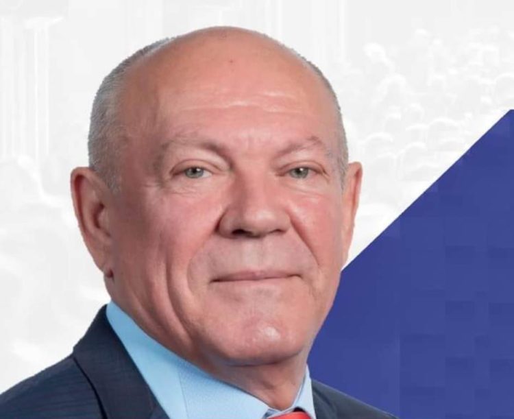 Ion Cursureanu este primarul comunei Hulubești!