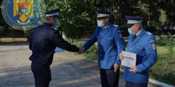 Doi jandarmi au trecut în rezervă cu drept la pensie!