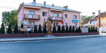 Primarul comunei Văcărești îi îndeamnă pe locuitori să poarte masca de protecție!